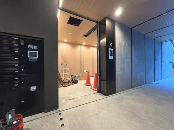 ROOTs Shinjuku Wakamatsuchoの物件内観写真